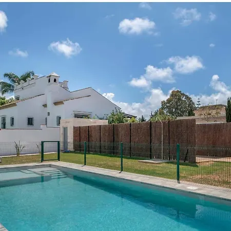 Con Piscina Compartida Wi-fi Y Aire A
