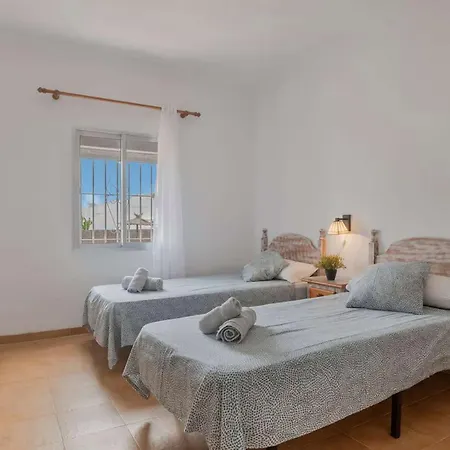Con Piscina Compartida Wi-fi Y Aire A Lejlighed Conil De La Frontera